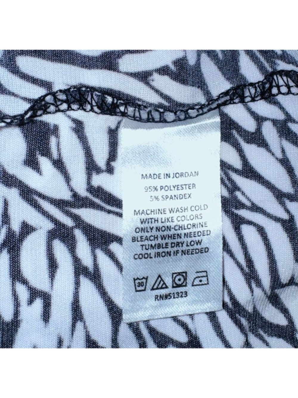 Vince Camuto Black White Abstract Print Blouse Top Xl - Picture 4 of 7